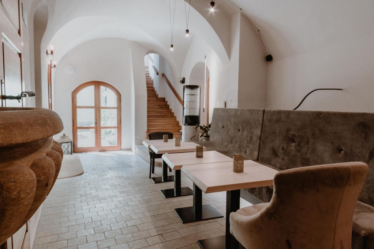 Penzion Austis Znojmo Buitenkant foto